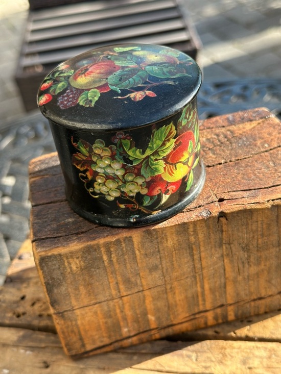 Unmarked Other - Vintage Black Lacquer Trinket Box Floral Fruit Papier Mache or Wood Cottage